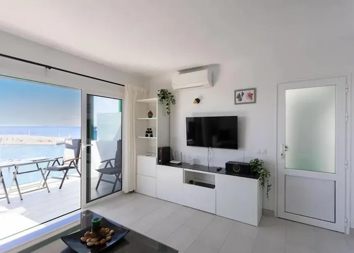 Buena Pesca 20 By Jk Lanzarote * Puerto del Carmen (Lanzarote)